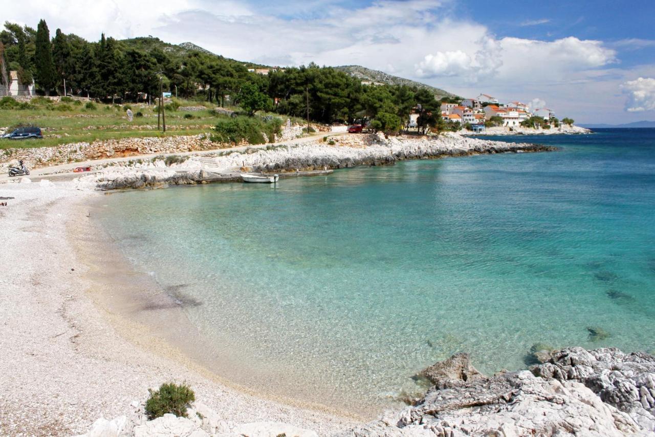 Apartments By The Sea Milna, Hvar - 12244 Exterior photo